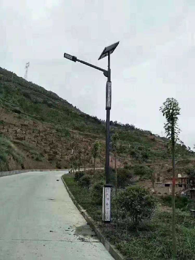 信阳市仿古太阳能路灯